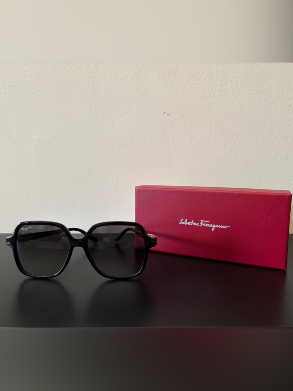Salvatore Ferragamo Black Sunglasses with  orig. black case, cloth and red box